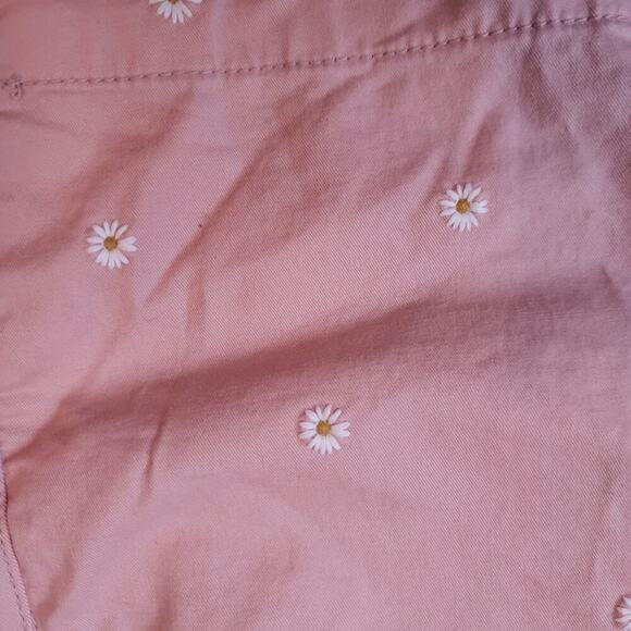OLD NAVY PINK DAISY SHORTS SIZE 2 - Picture 2 of 6